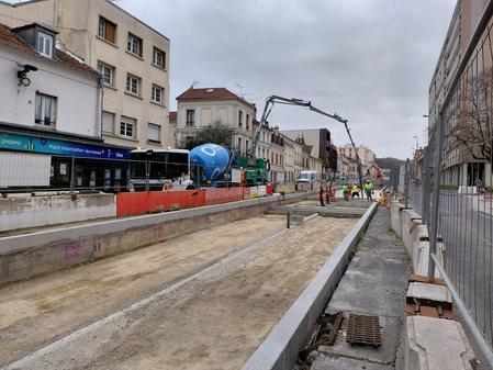 [NOISY-LE-SEC] Livraison de rails sur la rue Anatole France